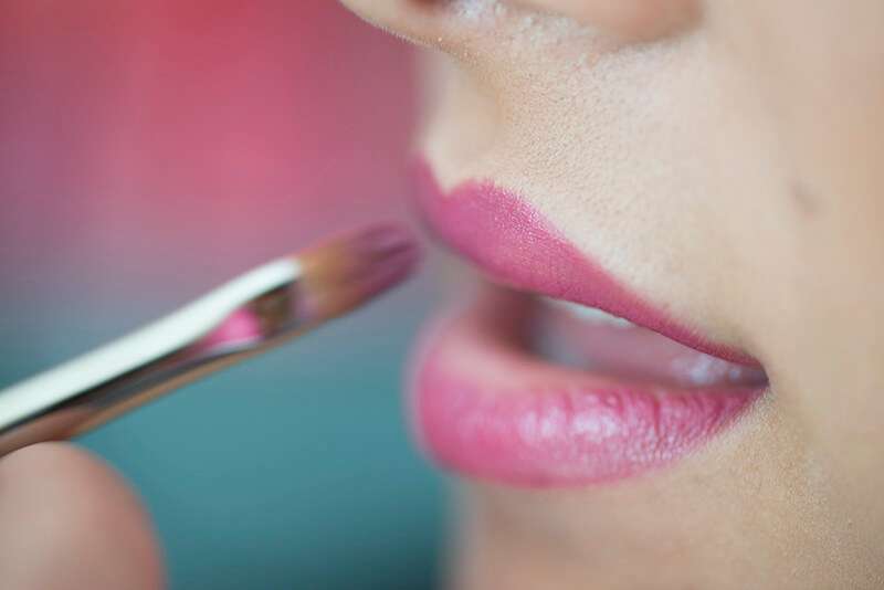 Aula make-up con postazioni professionali