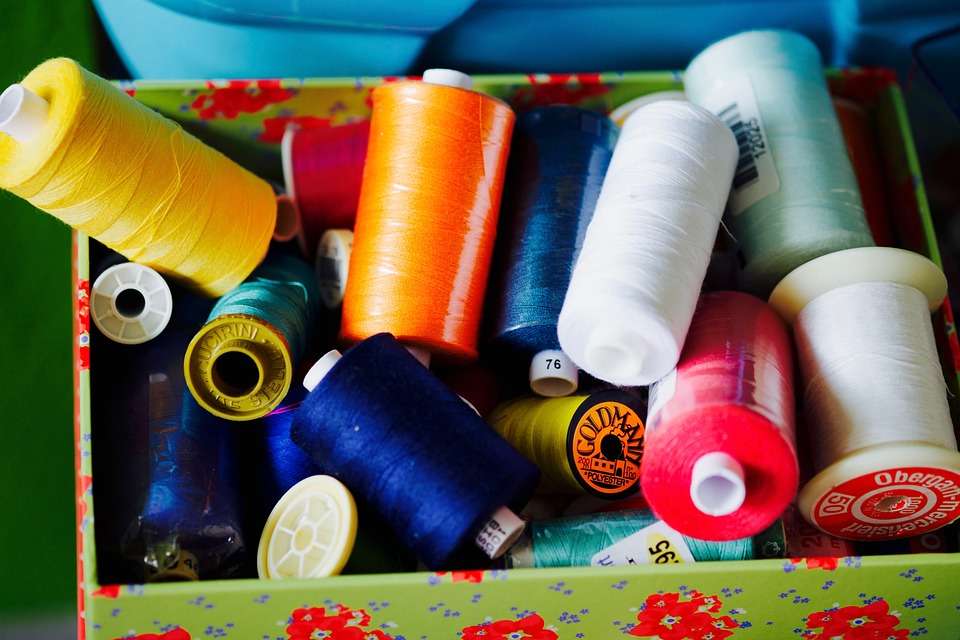 sewing-thread-1155616_960_720