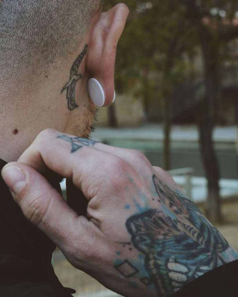 farfalla, tatuaggio da uomo