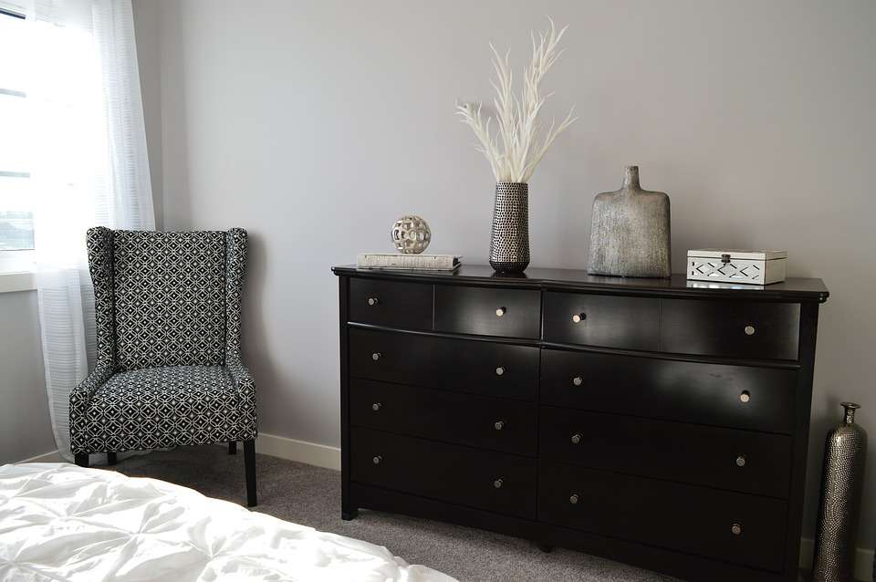 bedroom-1078887_960_720