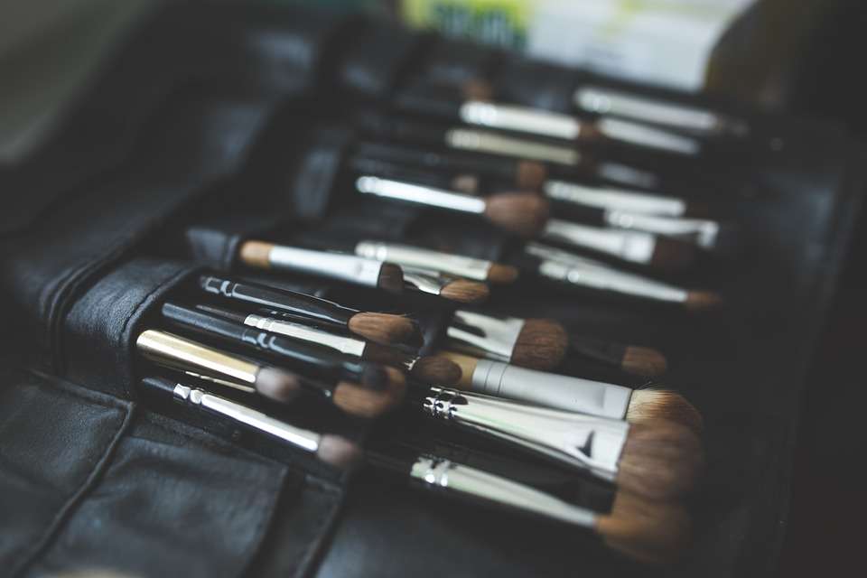 pennelli da trucco essenziali
