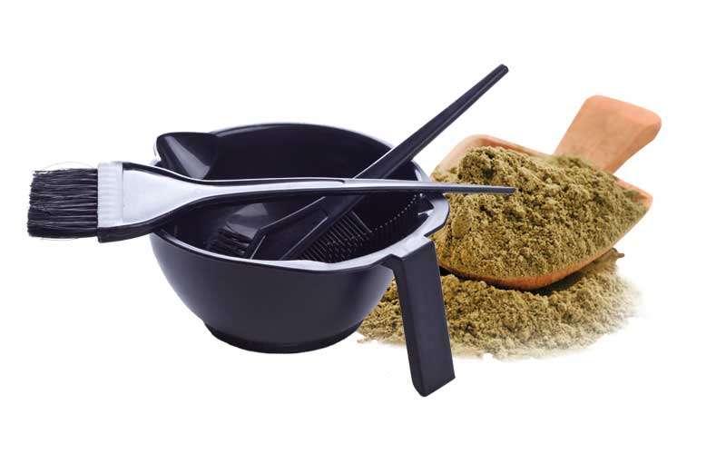 materiale per preparare l'henné