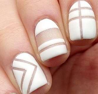 nail art per unghie corte con cut out
