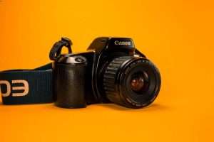 Come pulire il sensore della macchina fotografica reflex e mirrorless