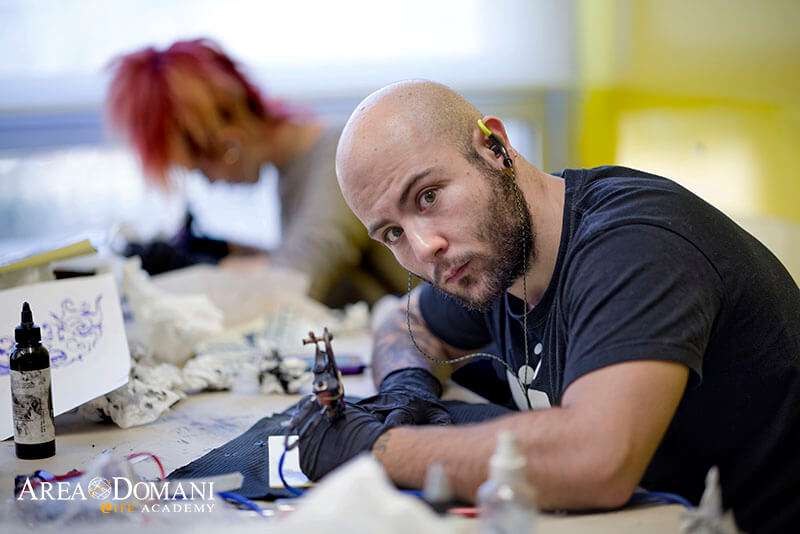 Corso Tatuaggio